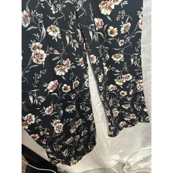 Xhilaration Smocked Floral Wide Leg Jumpsuit Sz M Dark Cottagecore Fairy Stretch - Picture 4 of 9